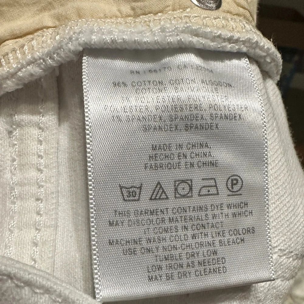 Anthropologie Pilcro and the Letterpress White Shorts Size 29